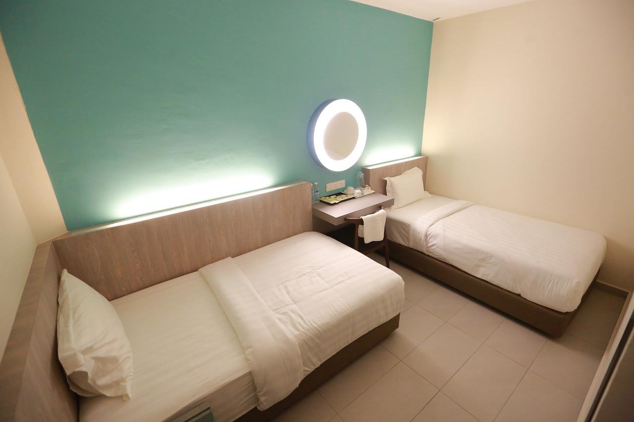 Pantai Regal Boutique Hotel Kuantan Zewnętrze zdjęcie