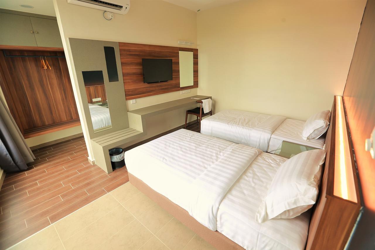 Pantai Regal Boutique Hotel Kuantan Zewnętrze zdjęcie
