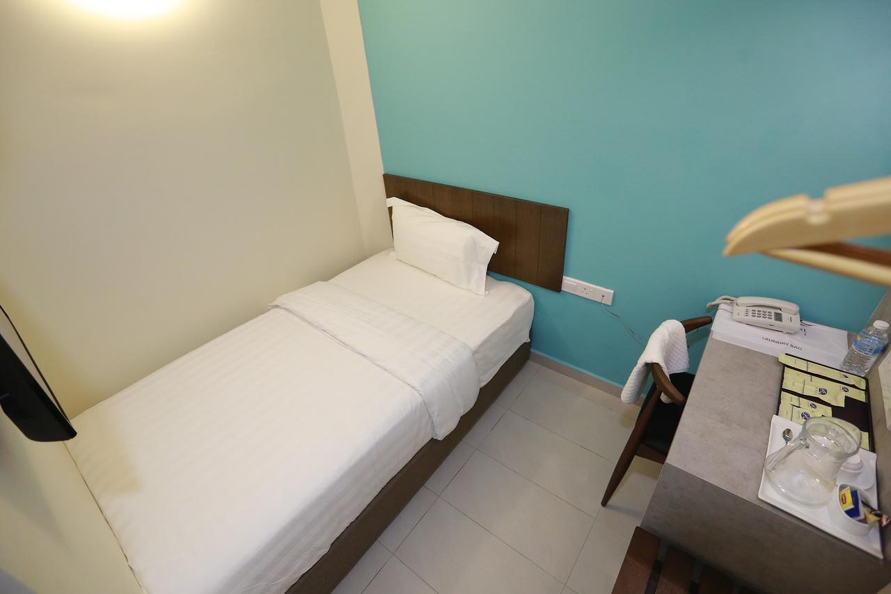 Pantai Regal Boutique Hotel Kuantan Zewnętrze zdjęcie